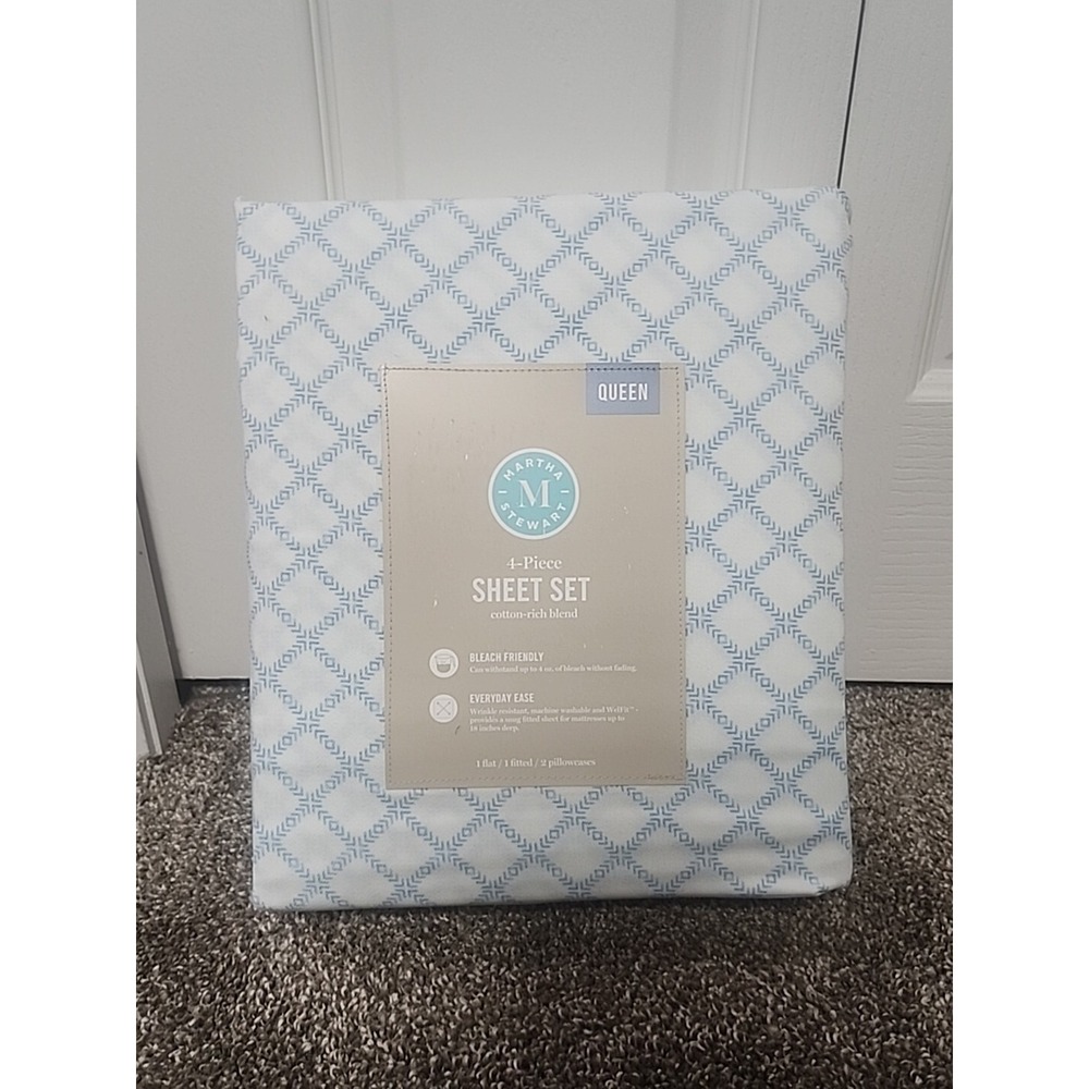 NEW Martha Stewart Bleach Master 4-piece Sheet Set Queen Light Blue & White